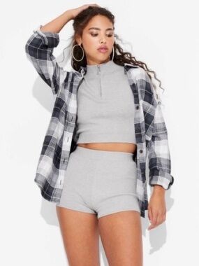 Women's Sweater Hot Shorts - Wild Fable Heather Gray Size XS new